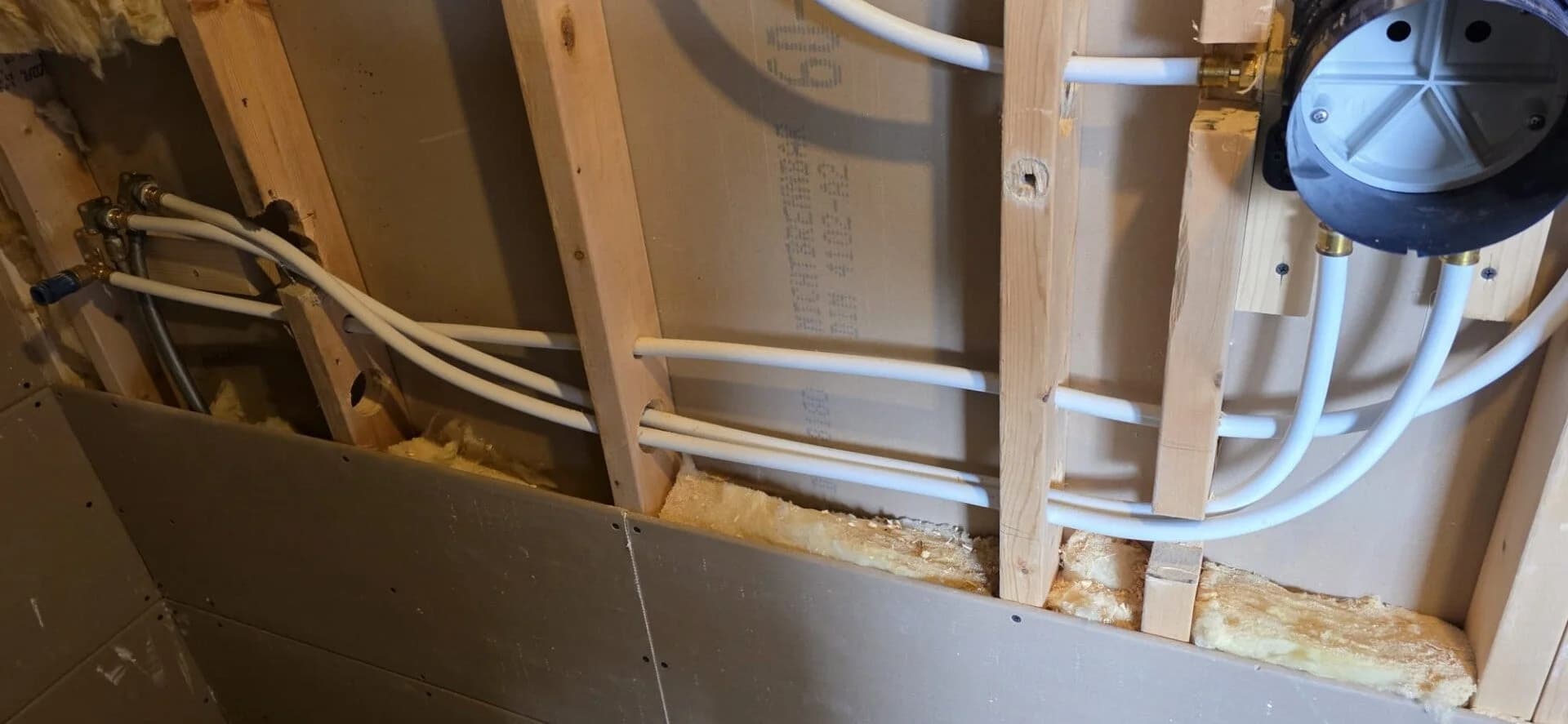Veelgemaakte fouten bij een badkamerrenovatie (en hoe u ze voorkomt)